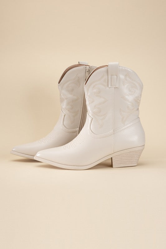 Tapered Toe Western Booties